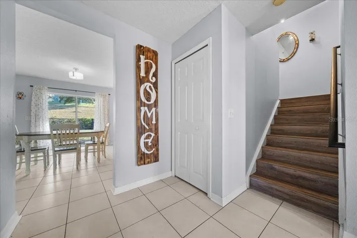 To kitchen / Upstairs