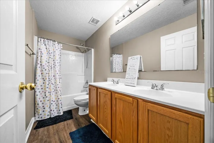 Upstairs bathroom