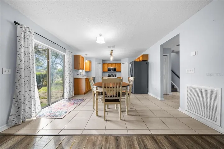 Dining area / kitchen
