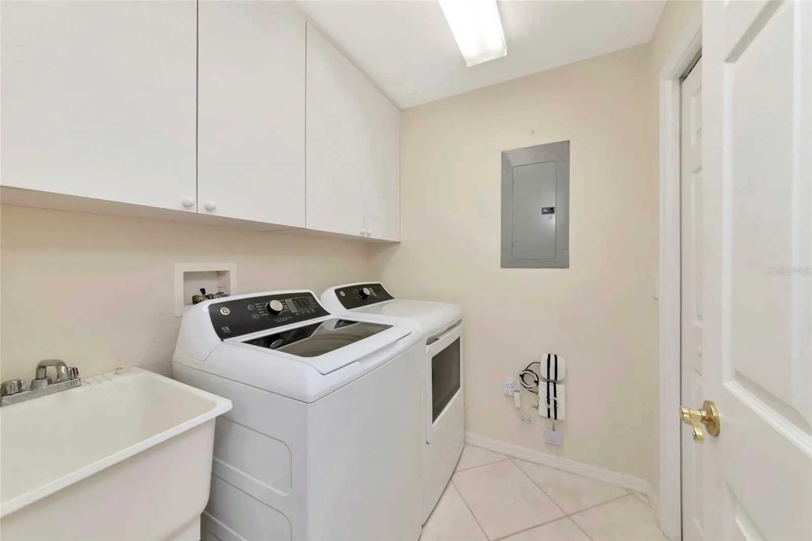 NEW Washer (Top-load) & Dryer