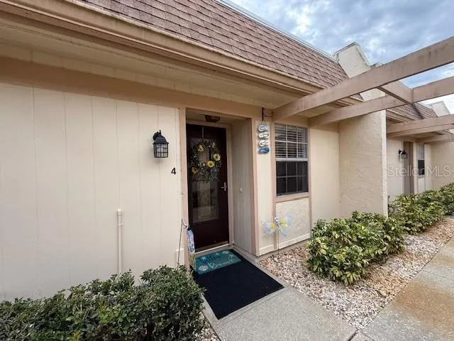 END UNIT - COVERED CAR PORT - LOT OF GUEST PARKING