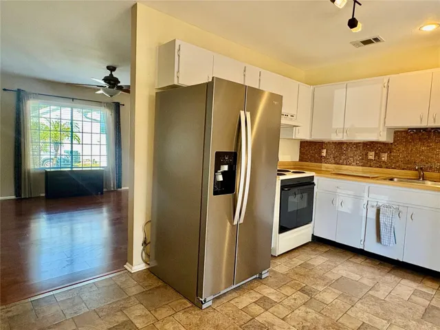 kitchen to living room