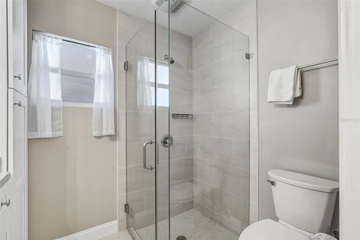 Primary Ensuite Bath