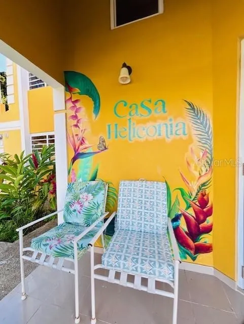 Casa Heliconia