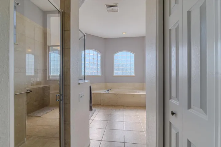 en suite bathroom