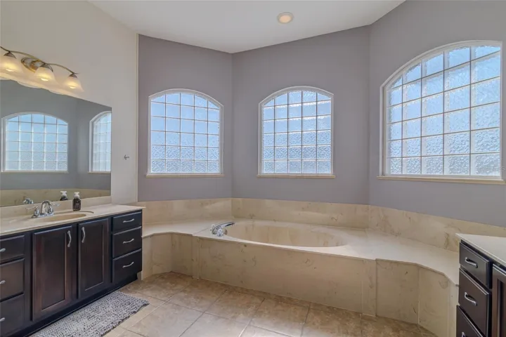 en suite bathroom