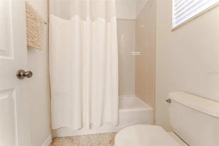Hall Bathroom, 3