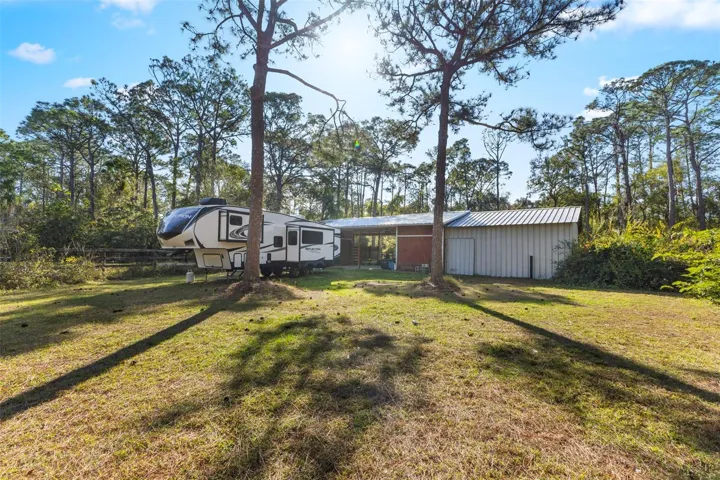 barn/out building/ storage WITH 3 RV Hookups