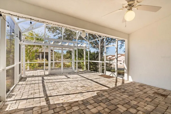 Screened paver lanai