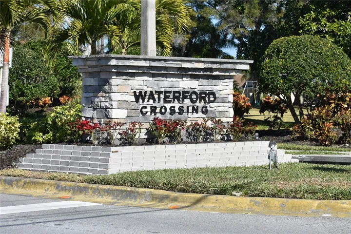 Waterford Crossing monument new