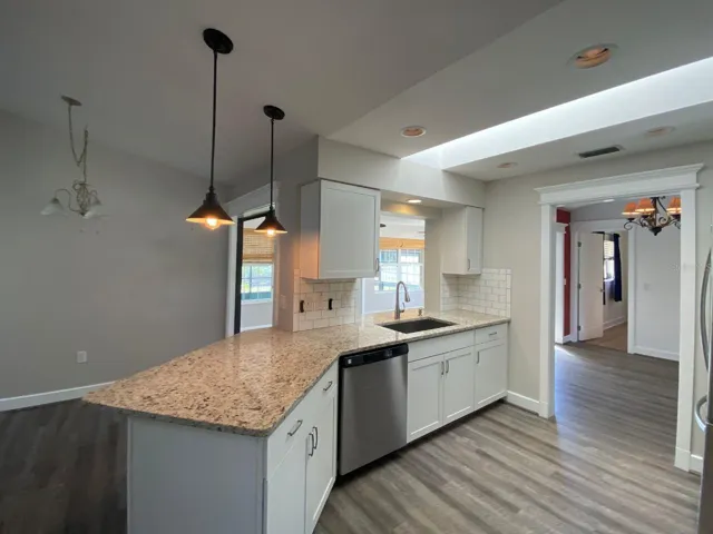 Kitchen with breakfast area