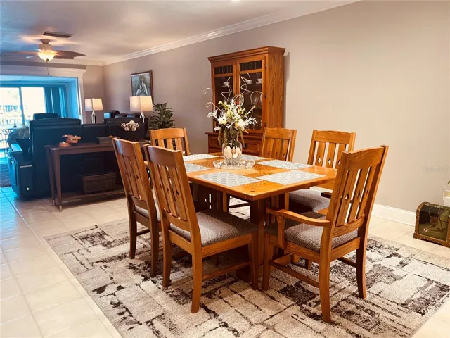 Dining room/living room combo with plenty of space for your creativity! And a beautiful skylight above your dining room table!