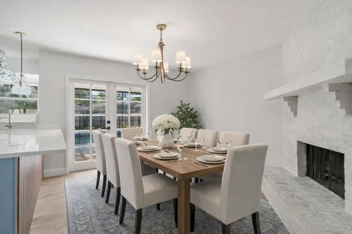 virtually staged dining space