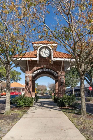 DOWNTOWN WINTER GARDEN