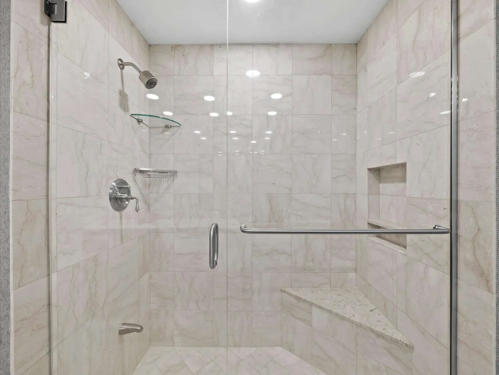Guest Shower