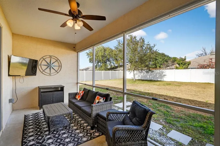 Screened-in porch