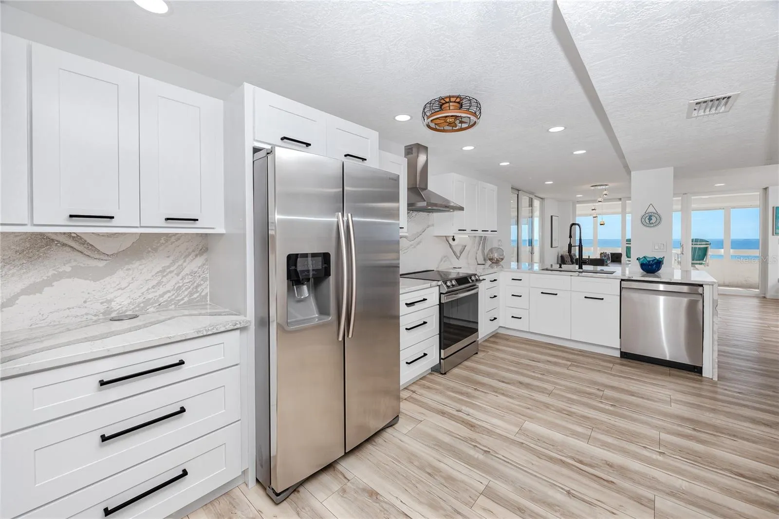 No squatting on the floor to lower cabinets, they are all pull-out large drawers