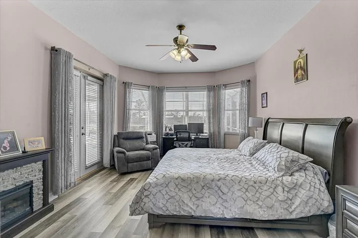 Large master with room for sitting area or additional work space