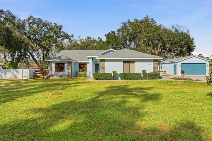 Gorgeous 4 bed, 2 bath with 20'x32' workshop