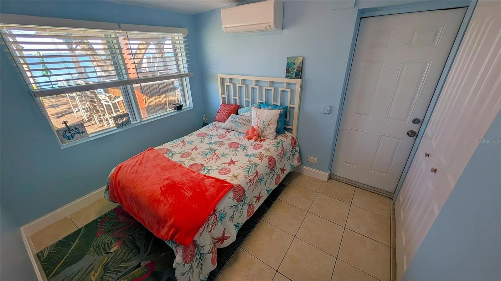 3rd Bedroom with private entrance from side yard