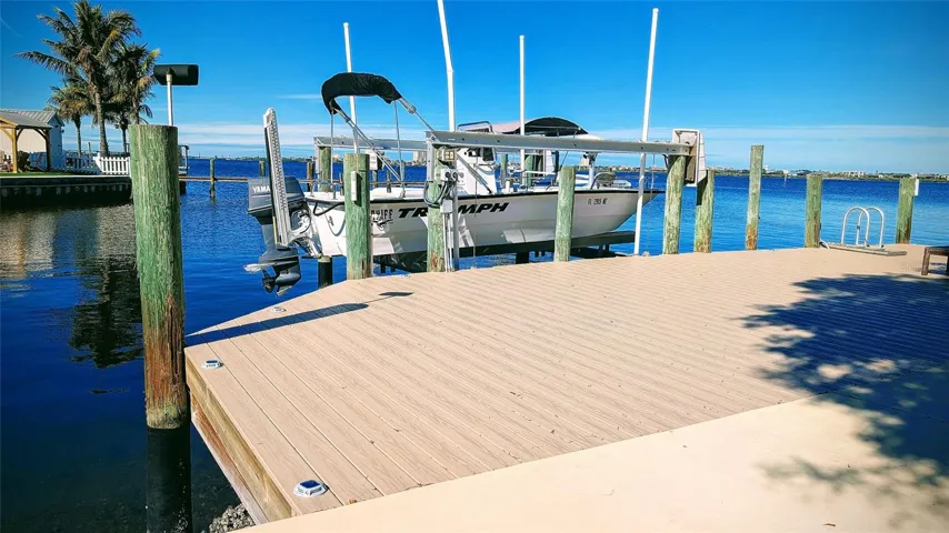 Dock & Lift
