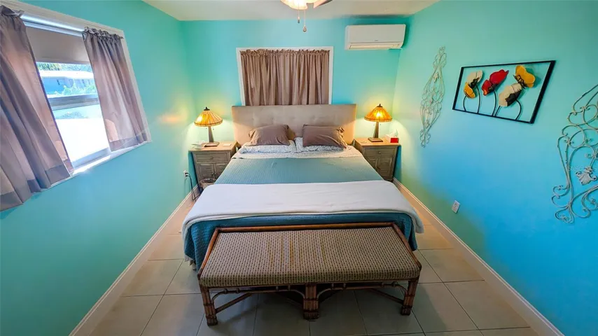 Bedroom #1