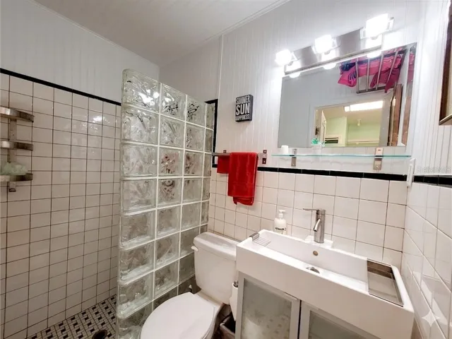 Bathroom #2