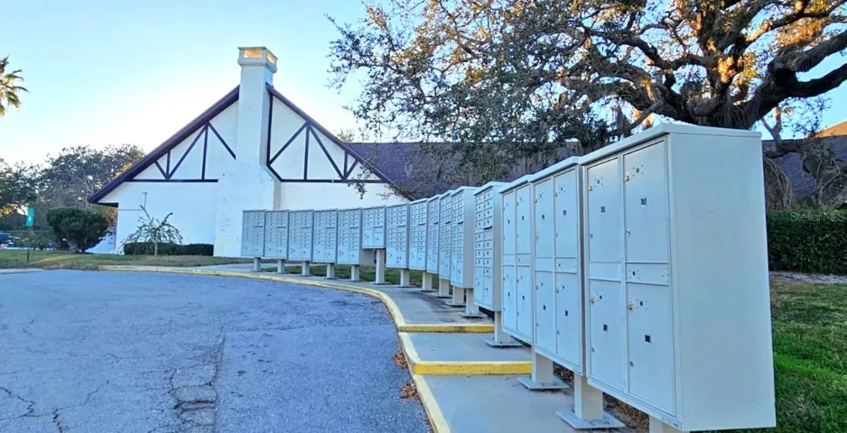 Mailbox Center