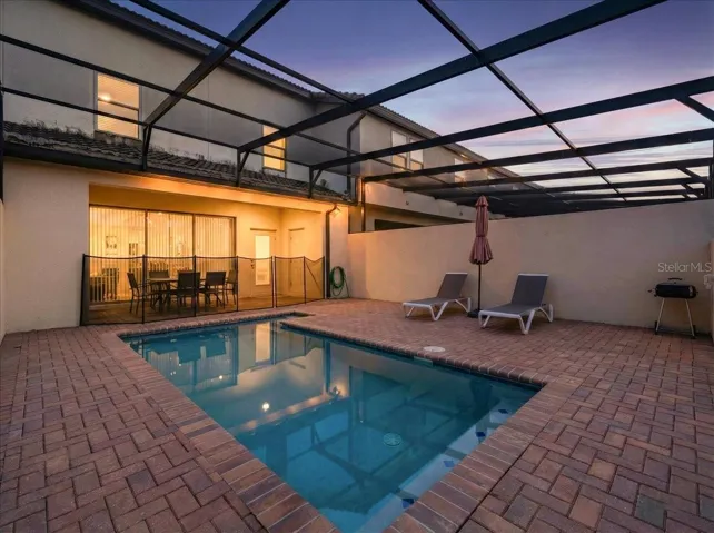 Private pool