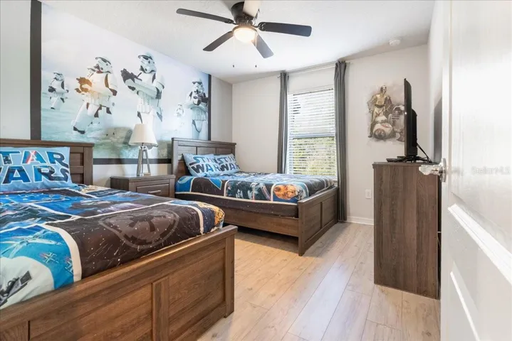 Guest bedroom 2