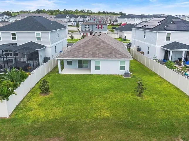 HUGE BACKYARD NO REAR NEIGHBORS