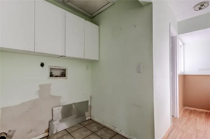 2nd Fl - Laundry Area