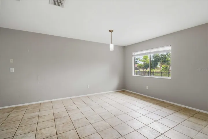 Dining room/Sitting area