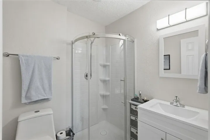 ENSUIT BATH