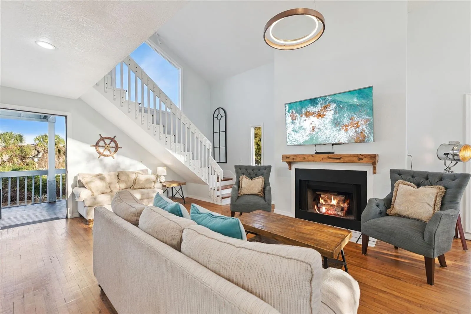 Fireplace without the wood burning hassle