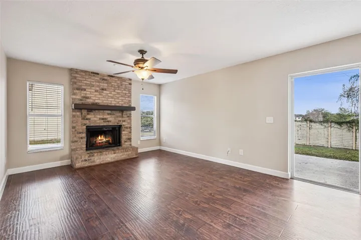 Family Room W/O Furniture