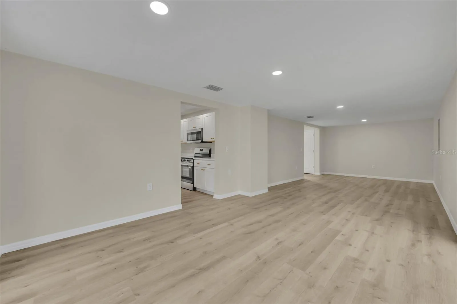 Large Open Family Room/Dining Combo