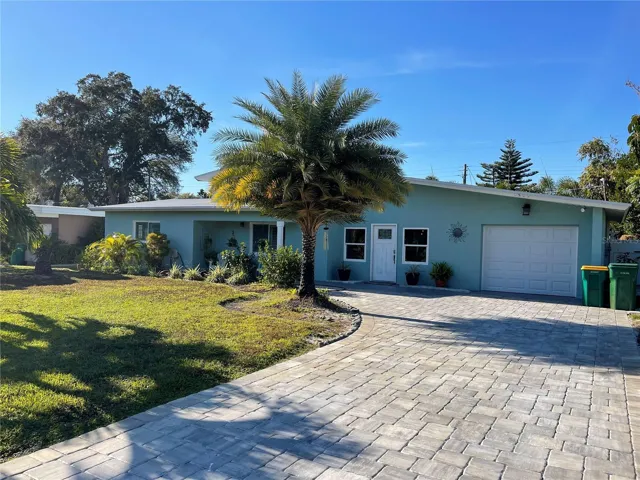 1329 Royal Palm Dr S