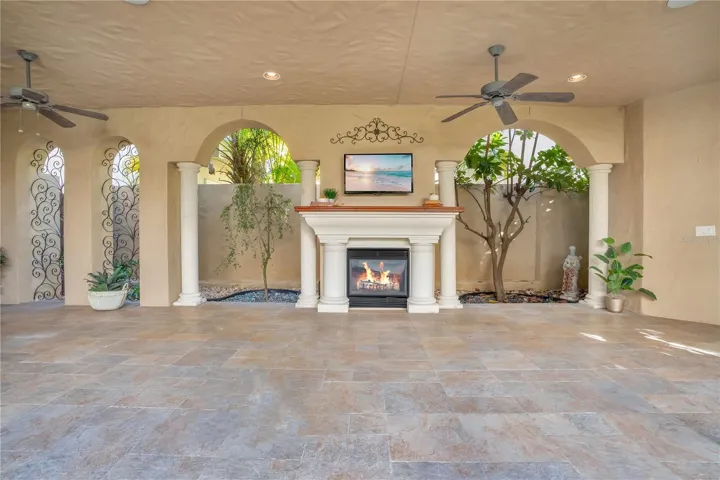 Private, gated courtyard retreat