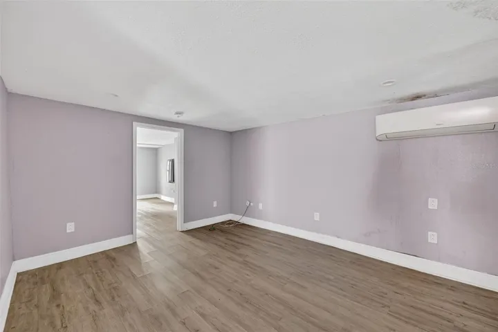 2/1 Family Room