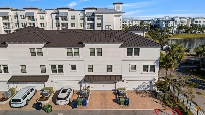 One of the only units in the complex with the overhang!