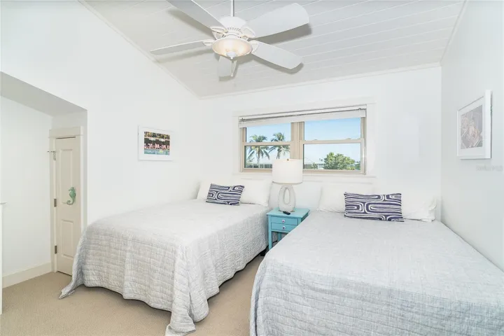Guest Bedroom.