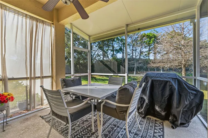 Screened in Porch