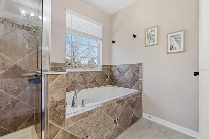 Garden Tub