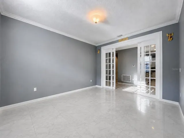 Office/bonus room