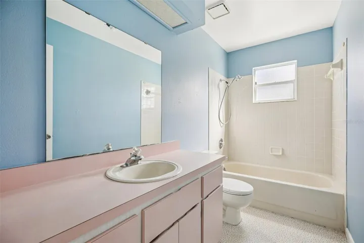 Secondary bathroom