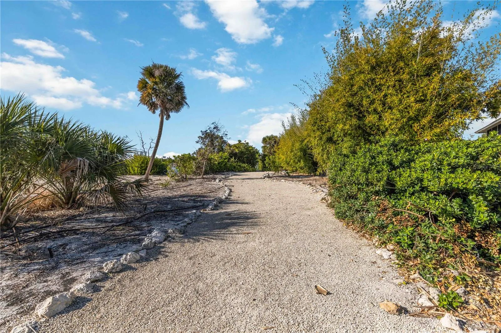 Path to private dock