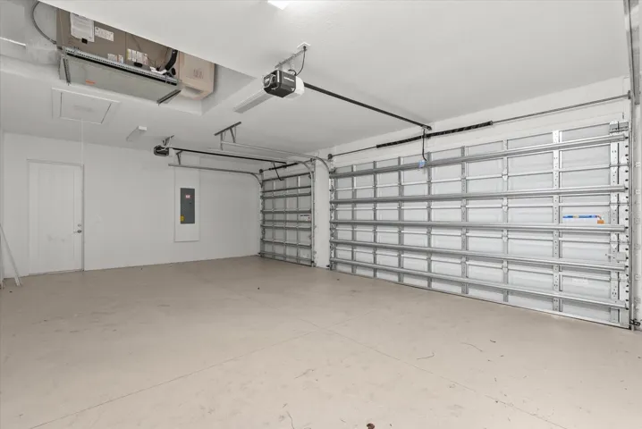 3 Car Garage