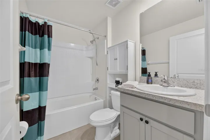 2nd Bathroom