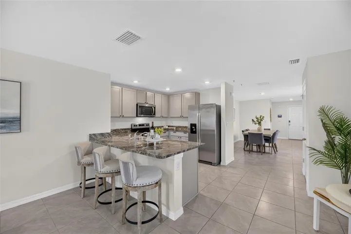 Kitchen great room combo